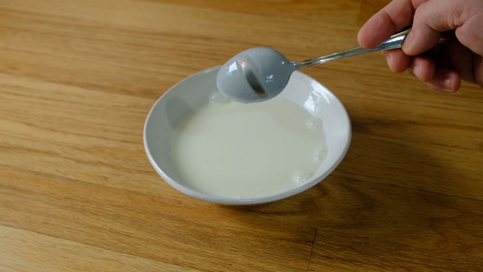 reducir el yogurt con agua